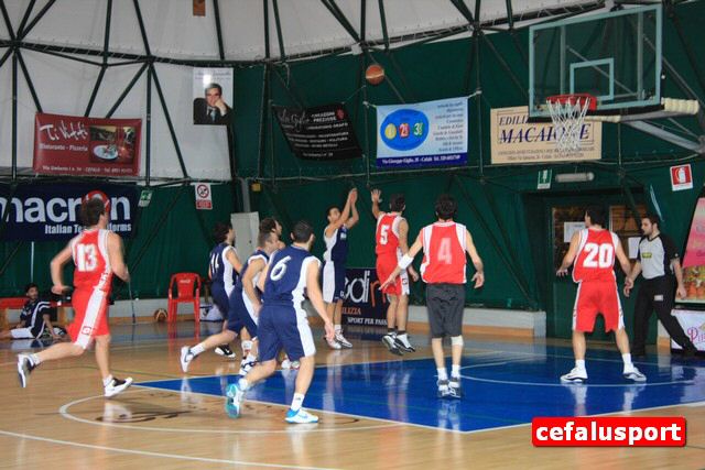 110212_sport 112_tn.jpg